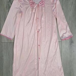 Vintage Robe Vanity Fair Long Chemise Gown Pink Small